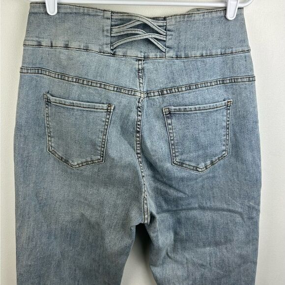 MCR Studio Ultra High Rise Jeans Tapered leg Raw Hem Size XL NWT - Picture 5 of 9